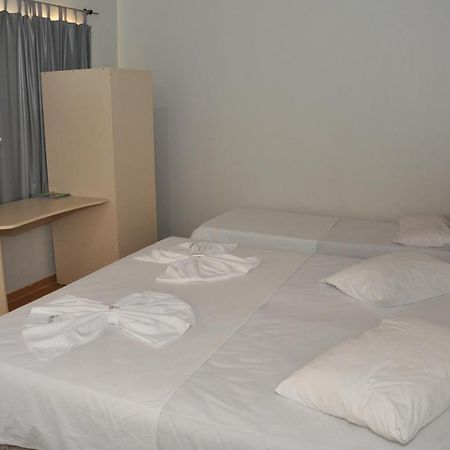 Villas Hotel - Hotel Economico Алта-Флореста Экстерьер фото